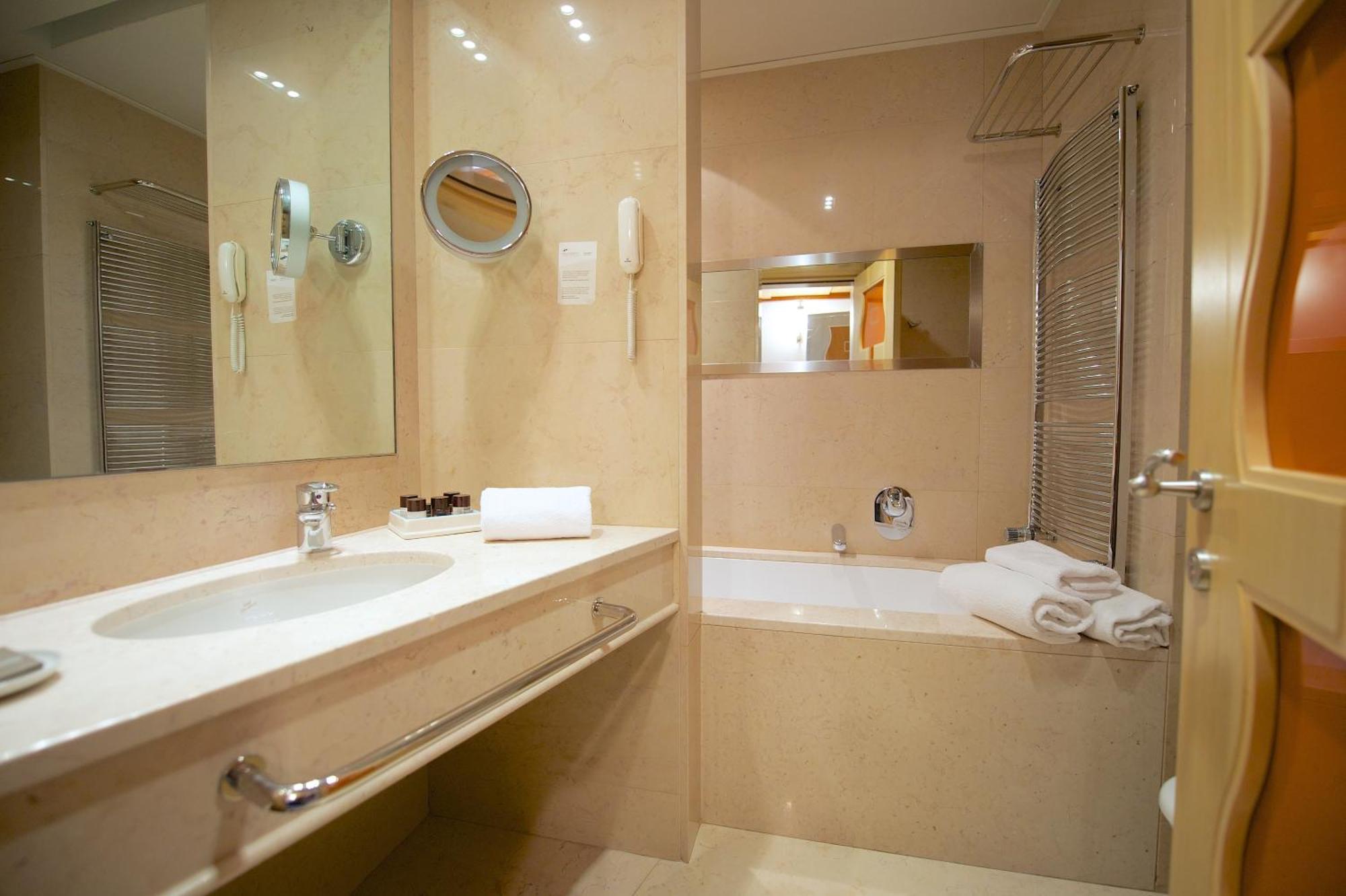 Ethra Reserve Kalidria カステッラネータ・マリーナ 部屋 写真